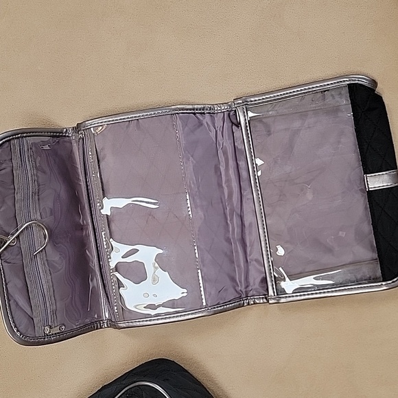 Black Quilted Cosmetic Travel Bag Set Of 4 NWOT - Picture 6 of 14